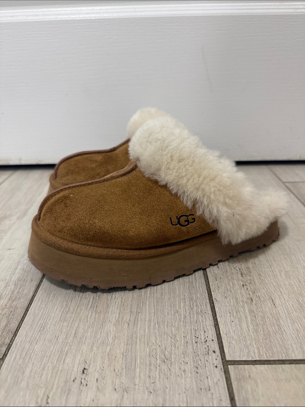 UGG Women Disquette Chestnut Suede Shearling Slide Slippers with Cream Collar